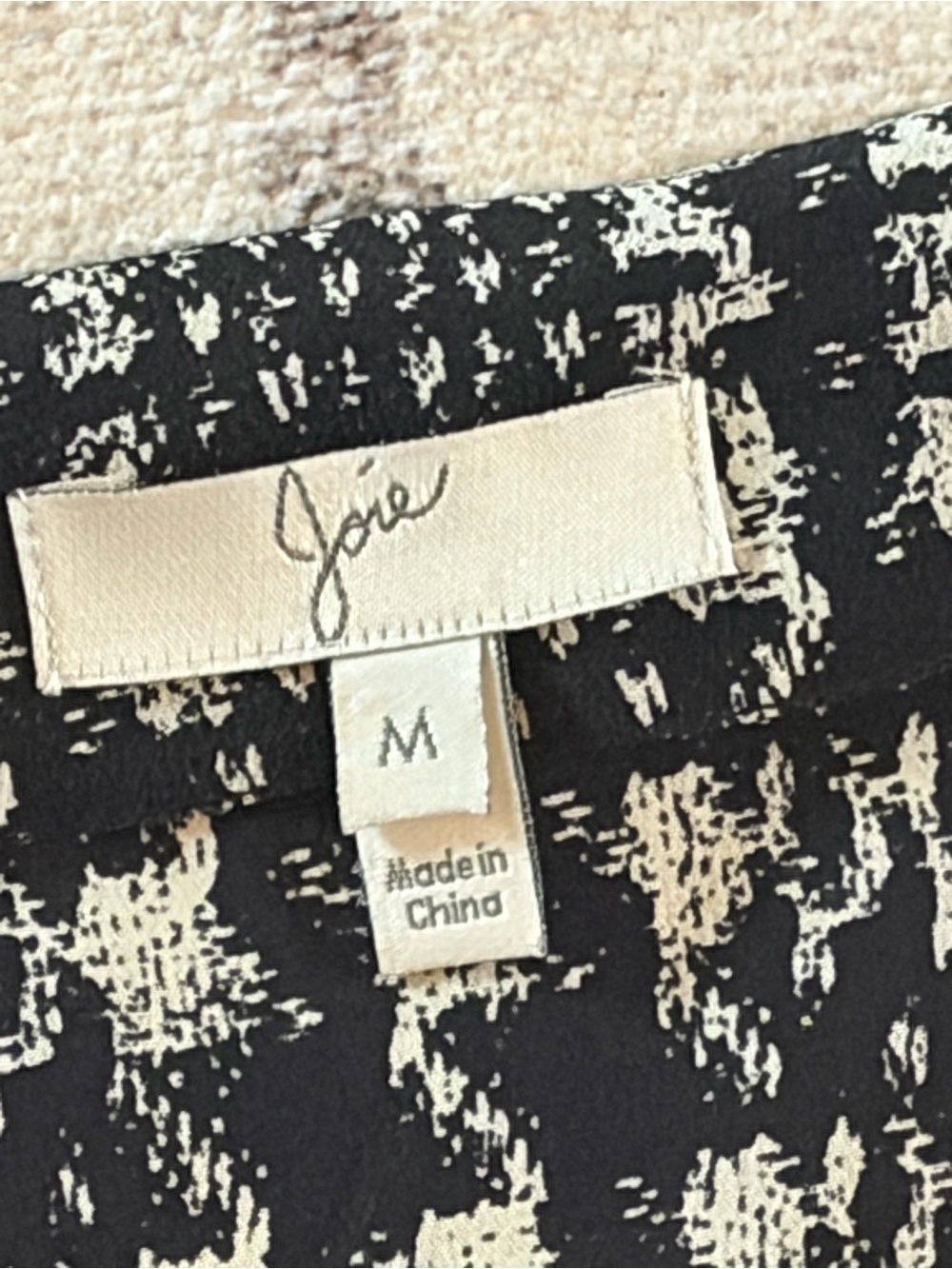 Joie Silk Printed Shift Dress M Black Ivory Houndstooth J259-31001 - Picture 6 of 8